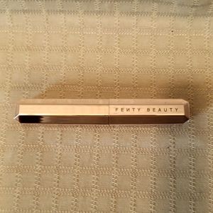 FENTY BEAUTY by Rihanna